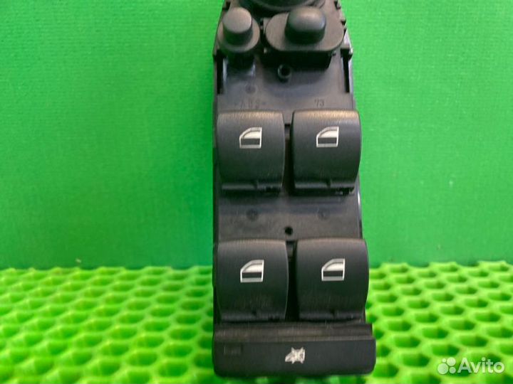 Блок управления стеклоподъемниками Bmw X5 E70