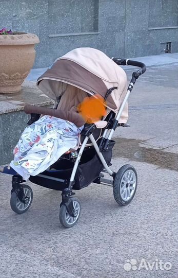 Коляска Capella