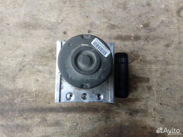 Блок ABS Mazda Axela 2003-2009