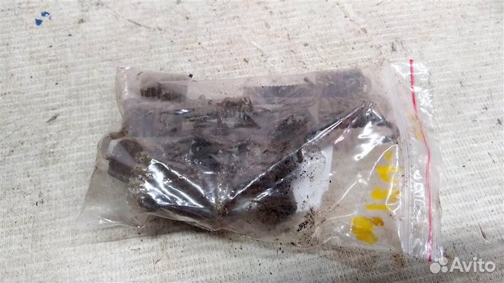 Установочный км-т колодок задних mersedesbenz W12