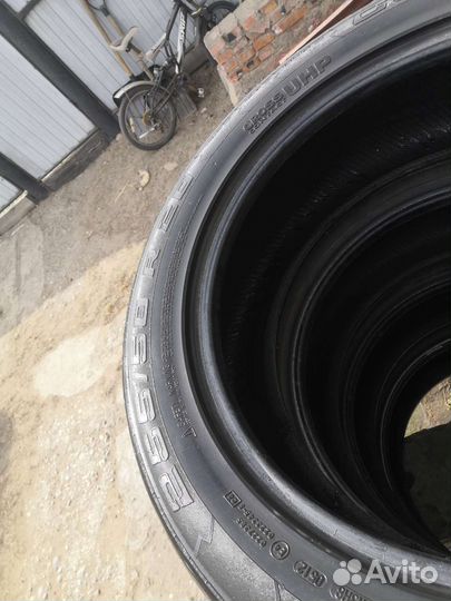 Continental CrossContact UHP E 255/50 R20