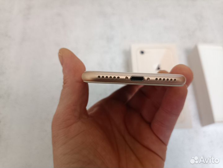 iPhone 8, 256 ГБ
