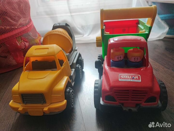 Машинки по 150