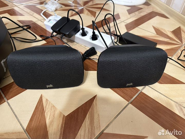 Беспроводной саундбар Polk Audio Magnifi Max SR