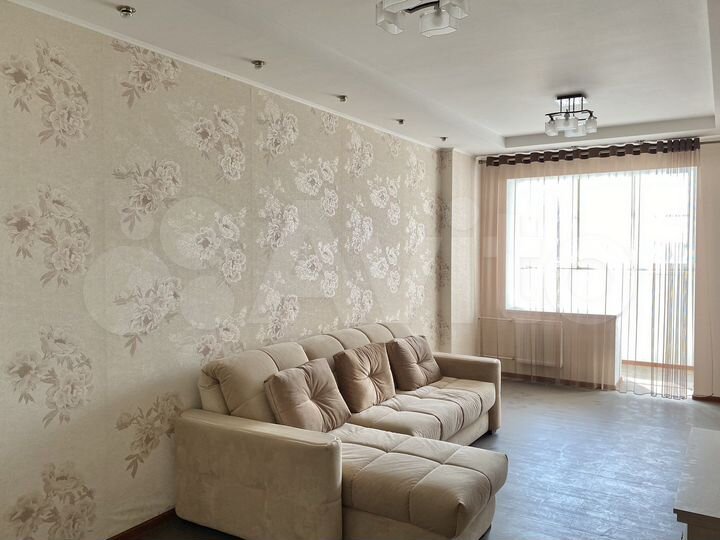 2-к. квартира, 72,6 м², 7/16 эт.