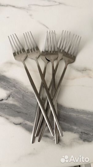 Набор столовых приборов на 6 персон