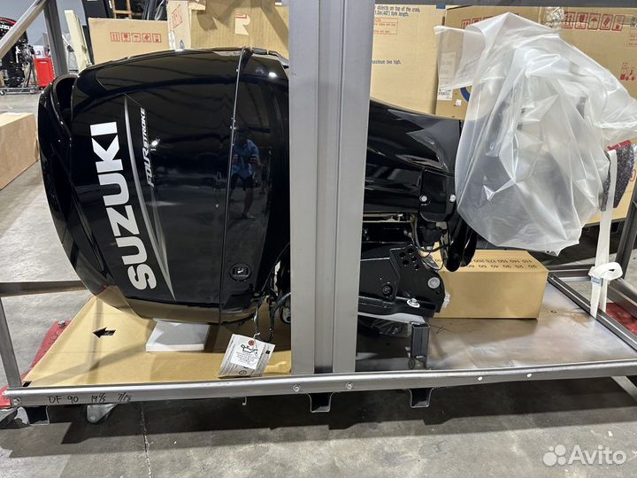 Новый лодочный мотор Suzuki DF90ATL 1502 см3