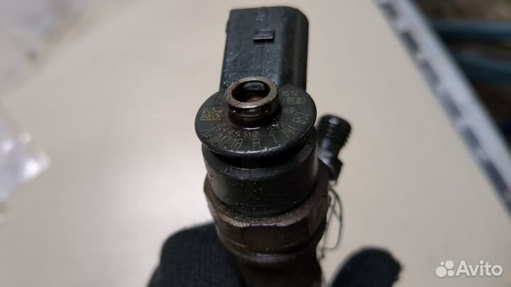 Форсунка топливная BMW 5 E60