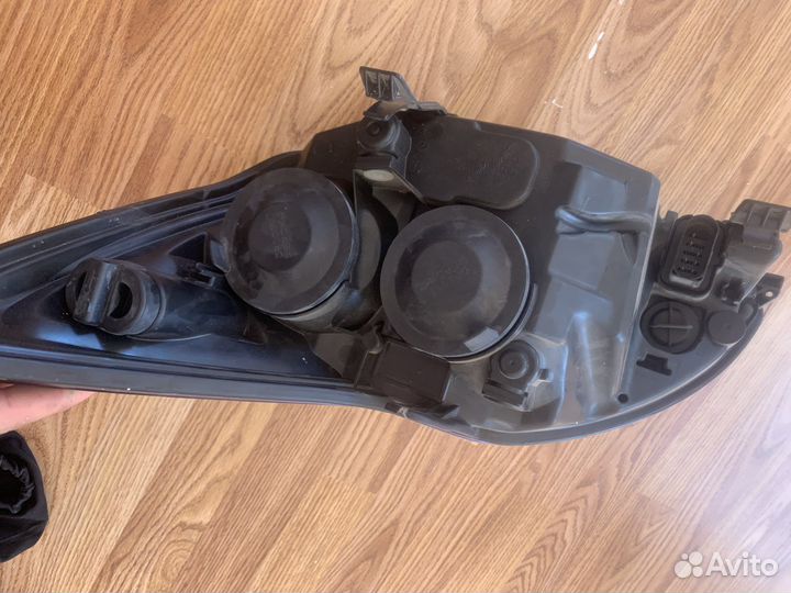 Фары ford focus 2