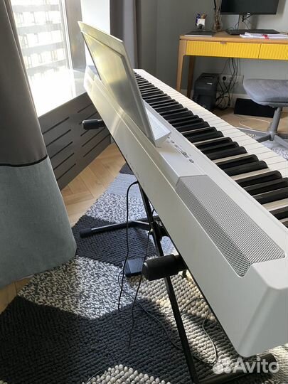 Цифровое(электронное) пианино Yamaha P-125WH