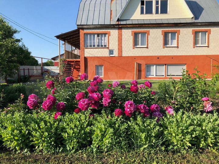 Дом 189,5 м² на участке 25,7 сот.