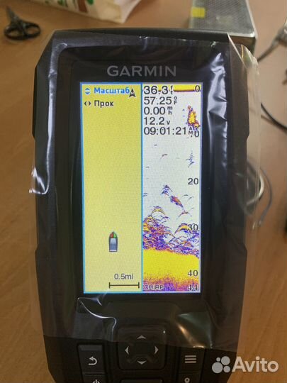 Эхолот Garmin striker Plus 4