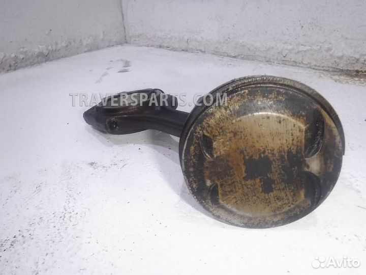 Поршень с шатуном Вольво