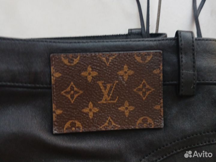 Кожаные брюки Louis Vuitton