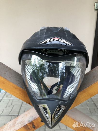 Мотоциклетный шлем Airoh