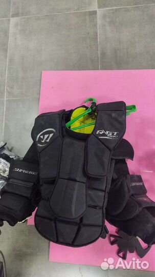 Нагрудник вратарский взрослый хоккейный