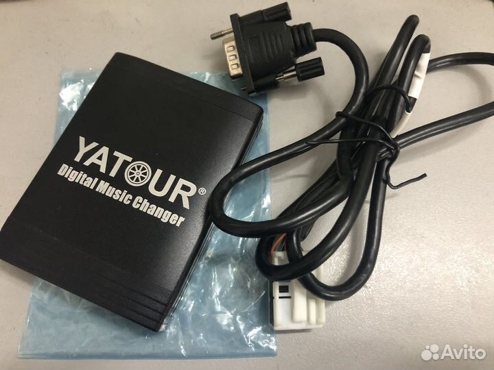 Адаптер Yatour для VW / Audi / Skoda 12-pin