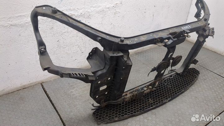 Рамка передняя киа Carens, 2008