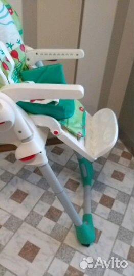 Детский стульчик для кормления chicco polly