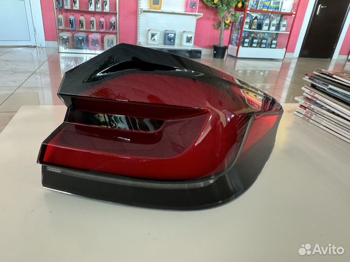 Фонарь внешний задний правый оригинал Bmw G30 рест