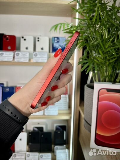 iPhone 12, 64 ГБ