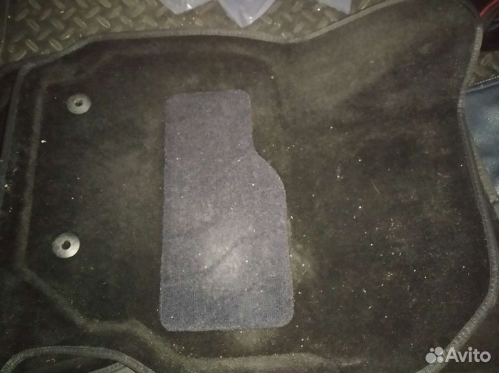 3D коврики на Volvo XC70