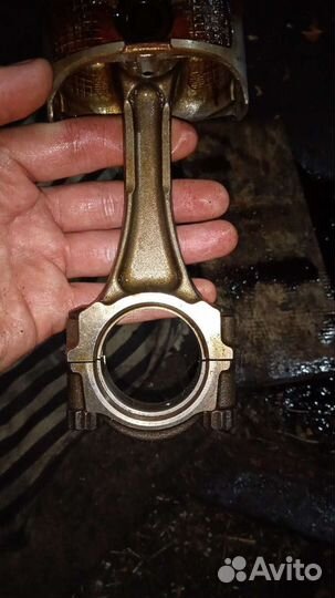 Поршень с шатуном тойота 5А