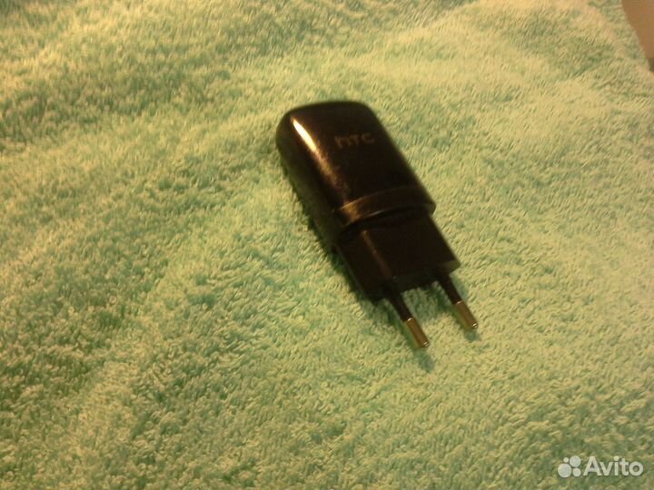 З/у для HTC Incredible S