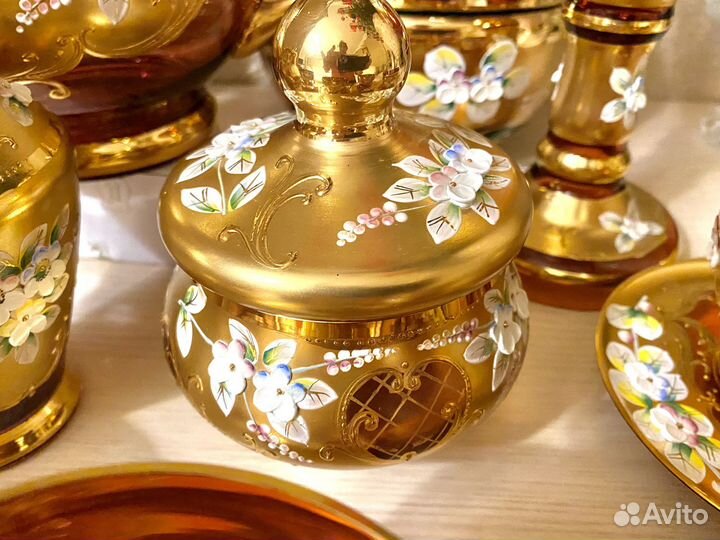 Богемия Чайный сервиз Брусника. Ваза