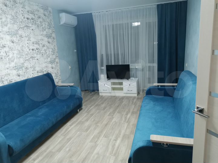 2-к. квартира, 56 м², 6/9 эт.
