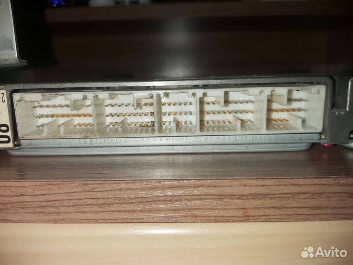 Блок управления двигателя