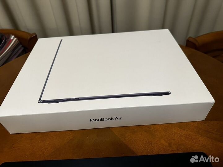 MacBook Air 15” 2023 M2 8C CPU, 10C GPU,24GB,1TB