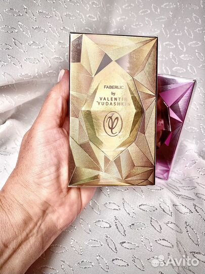 Парфюмерная вода женская 65 мл