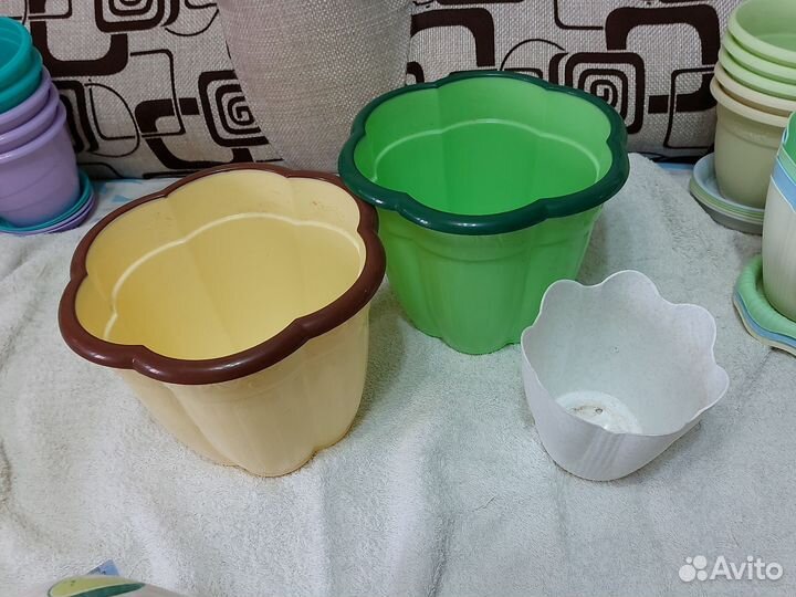 Цветочные горшки бу пластик