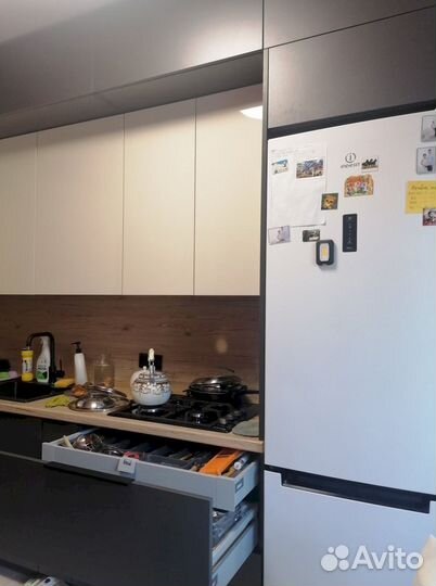 Кухни без ручек