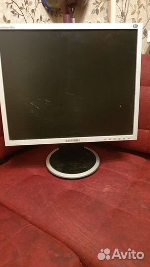 Монитор Samsung syncmaster 940b
