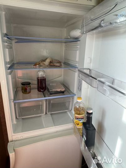 Холодильник indesit