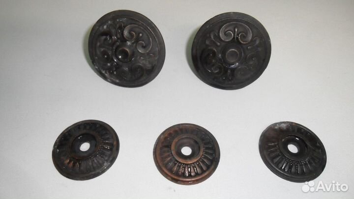 Ручки мебельные, дверные, стяжки, заглушки