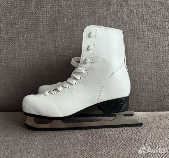 Коньки фигурные размер 41