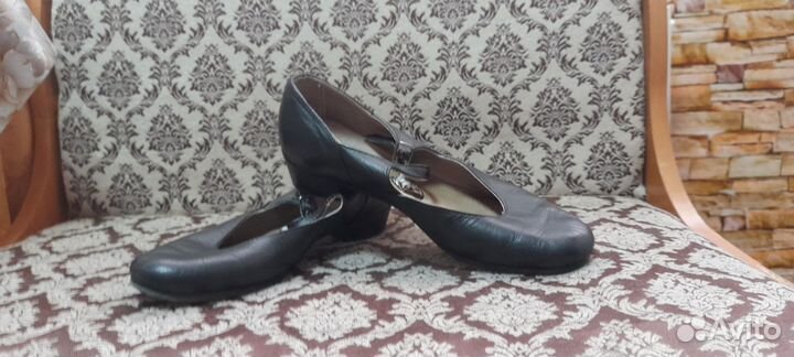 Народные туфли черные