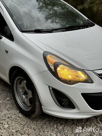 Opel Corsa 1.2 МТ, 2013, 39 400 км