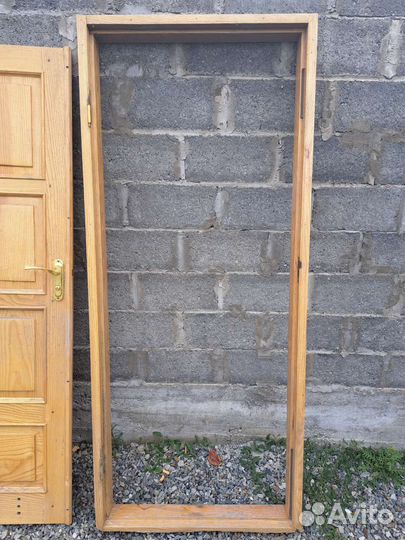 Дверь деревянная бу
