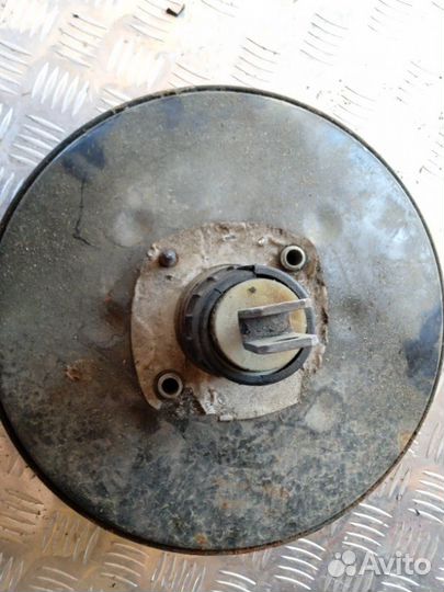 Вакуумный усилитель тормозов Renault Megane 2