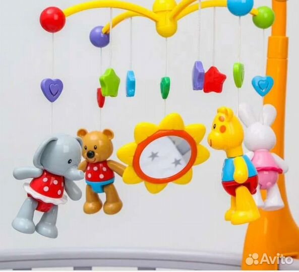 Мобиль на кроватку Жирафики