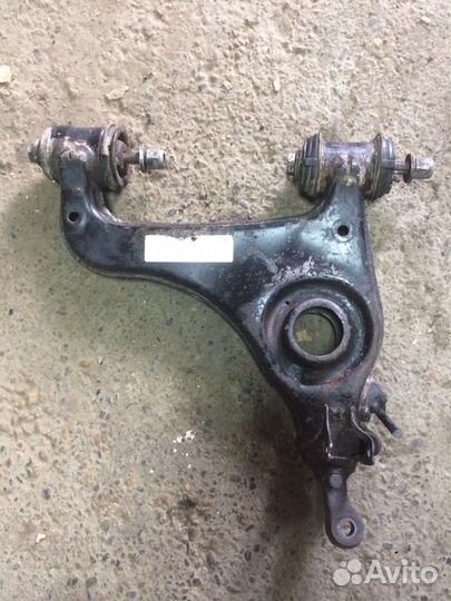 Рычаг нижний левый mercedes W210