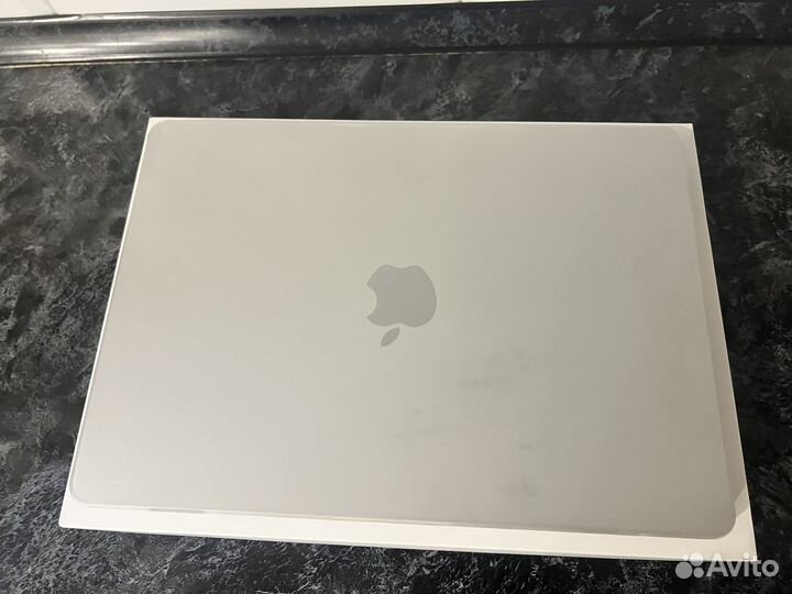 Macbook air m2 512