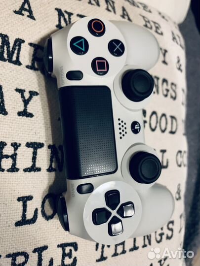 Джойстик для Playstation 4 белый. Оригинал