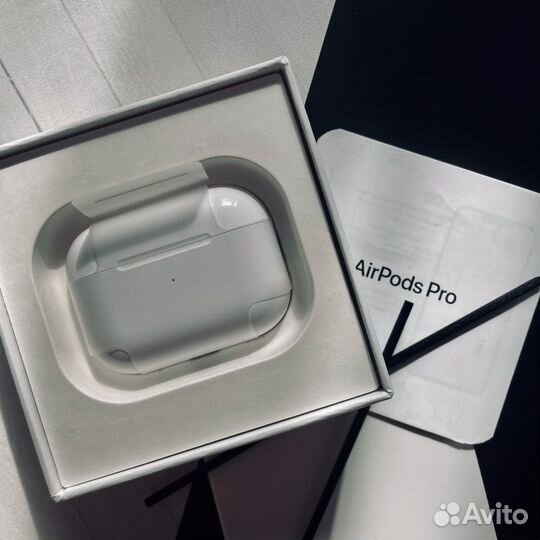 AirPods Pro 2 / USB C / поддержка IOS 18