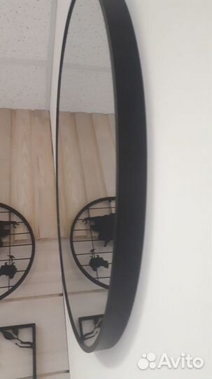 Круглое зеркало 60 см