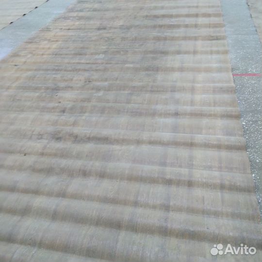 Продам линолеум б/У Большие размеры